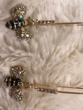 Betsey Johnson Bee Drop Earrings